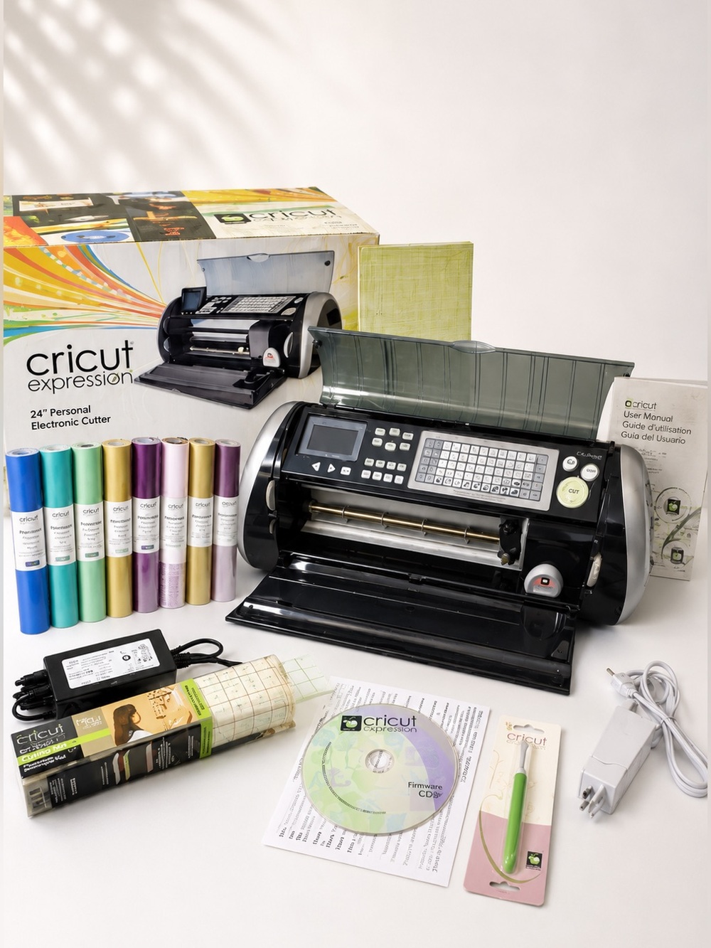 Cricut Expression 24” Electronic Cutting Machine w/ Plantin SchoolBook Cartridge